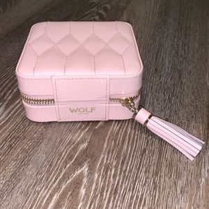 NWOT - WOLF Caroline Leather Jewelry Travel Case